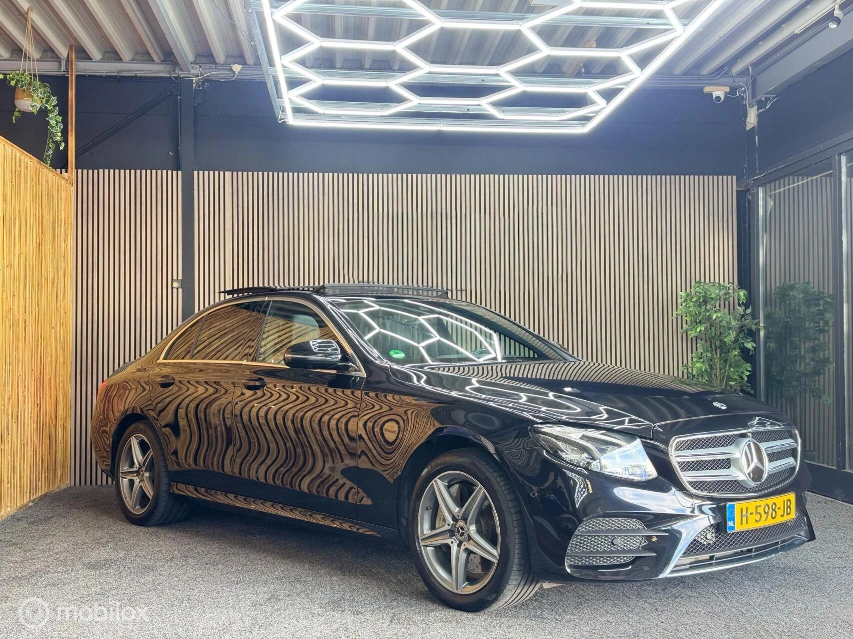 Hoofdafbeelding Mercedes-Benz E-Klasse