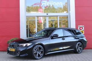 BMW 3-serie Touring 320e 205PK M-SPORT | PANORAMISCH SCHUIF/KANTEL DAK | M-SPORT PAKKET INTERIEUR/EXTERIEUR | SFEER VERLICHTING | ELEKTRISCH BEDIENBARE VOORSTOELEN MET GEHEUGEN OP DE BESTUURDERSSTOEL | STOEL VERWARMING | HEAD UP DISPLAY | CRUISE CONTROL | NAVIGATIE | DRAADLOZE APPLE CARPLAY/ANDROID AUTO | DRAADLOZE TELEFOONLADER | 18" LICHTMETALEN VELGEN M-SPORT | 360° CAMERA | BMW LIVE DASHBOARD PROFESSIONAL | COMFORT ACCESS | SHADOW LINE PAKKET | FULL LED KOPLAMPEN | NAVIGATIE | CLIMATE CONTROL ACHTERIN |