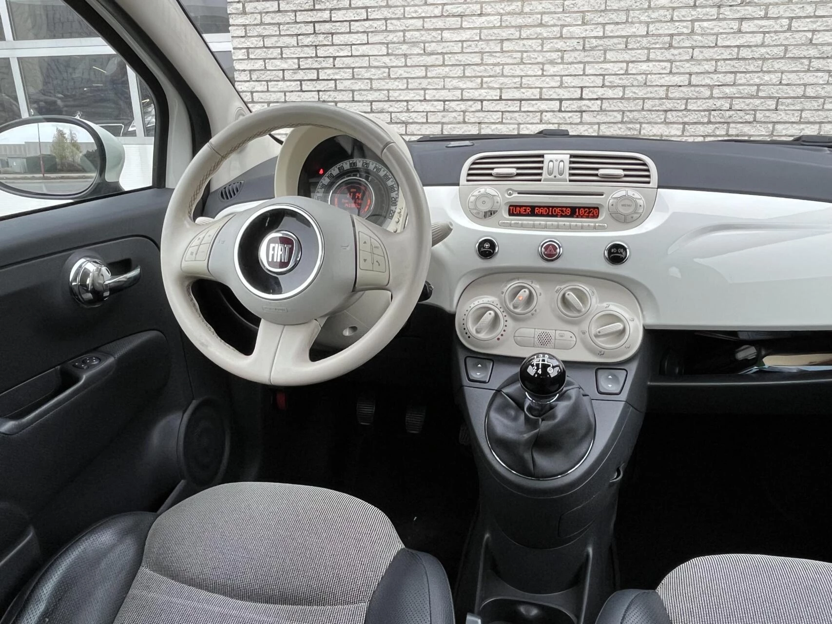 Hoofdafbeelding Fiat 500C