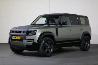 Hoofdafbeelding Land Rover Defender Land Rover Defender 3.0 D300 110 MHEV S Grijs Kenteken BPM Vrij