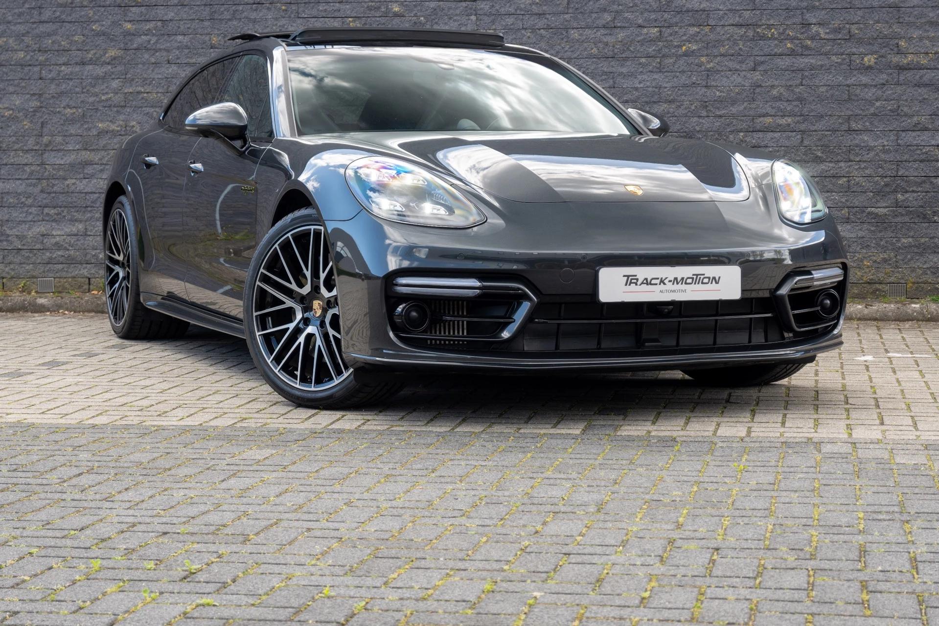 Hoofdafbeelding Porsche Panamera