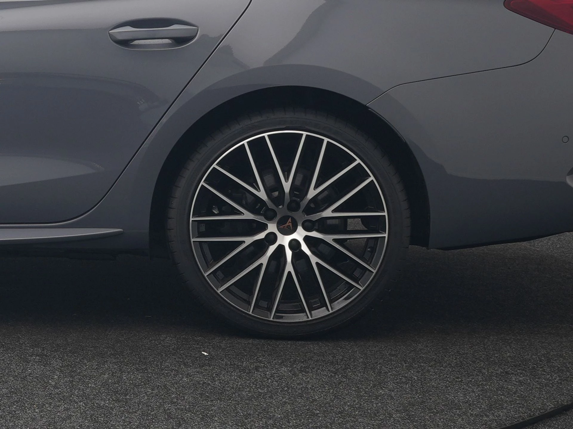 Hoofdafbeelding CUPRA Leon