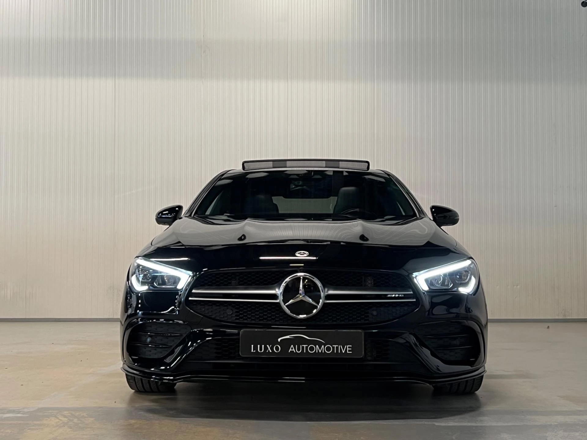 Hoofdafbeelding Mercedes-Benz CLA