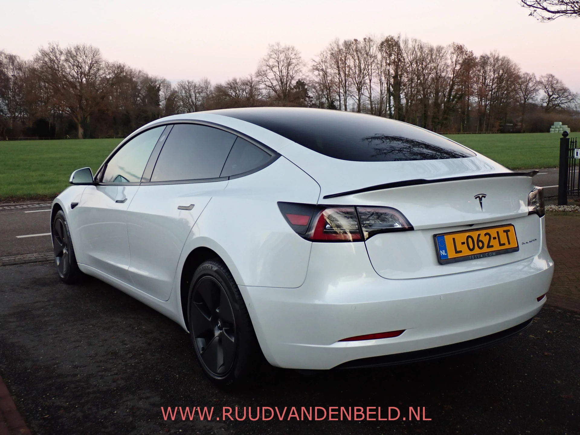 Hoofdafbeelding Tesla Model 3