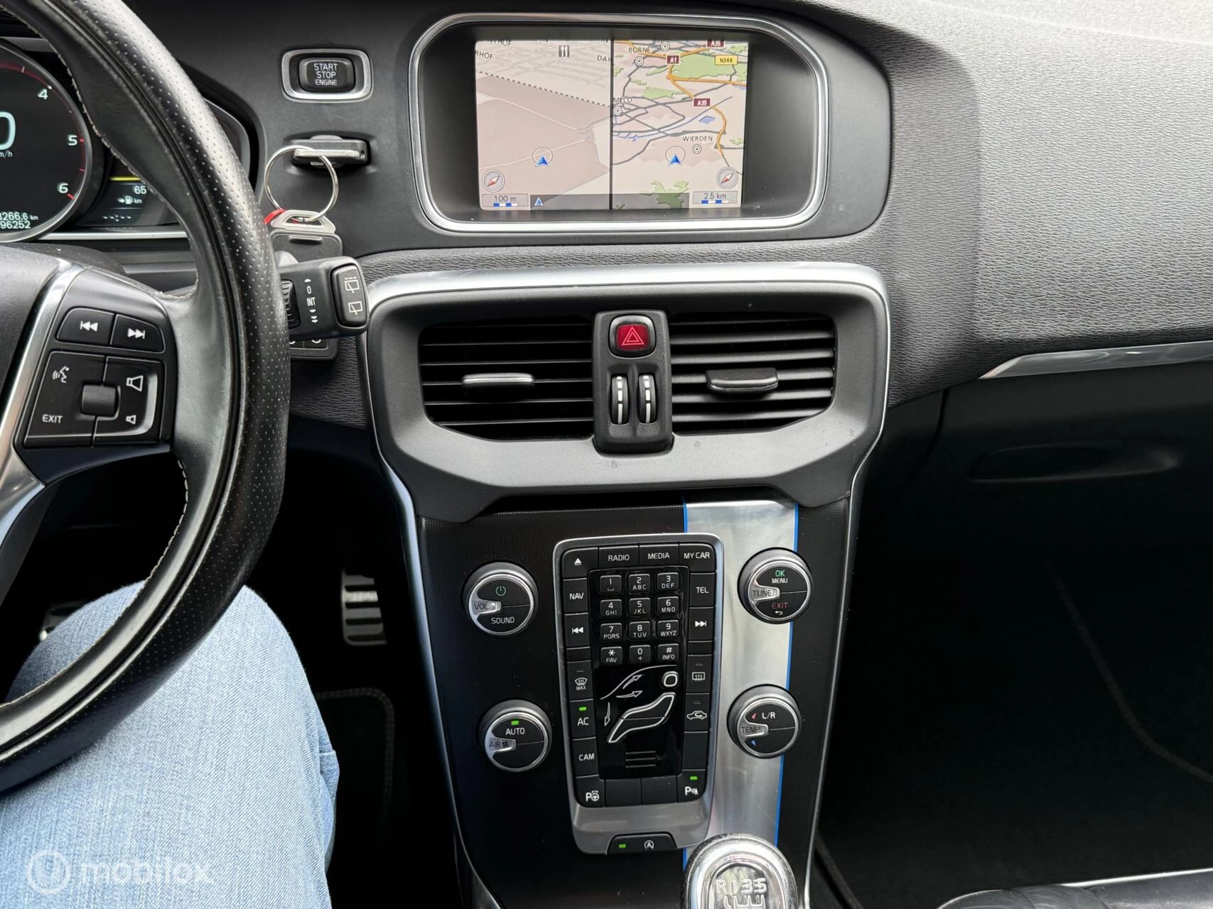 Hoofdafbeelding Volvo V40