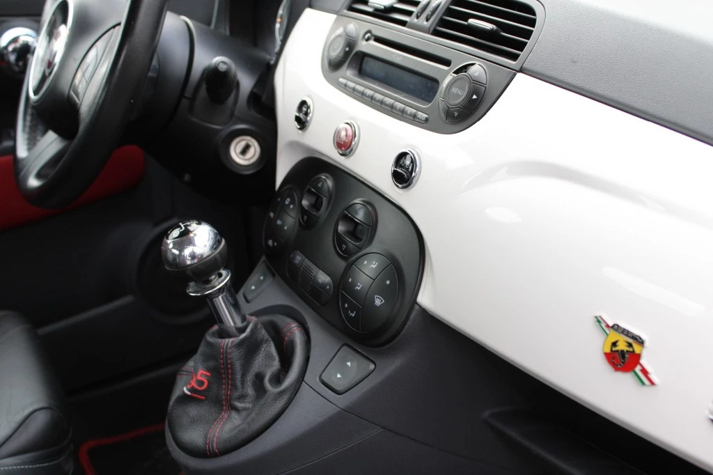 Hoofdafbeelding Fiat 500C