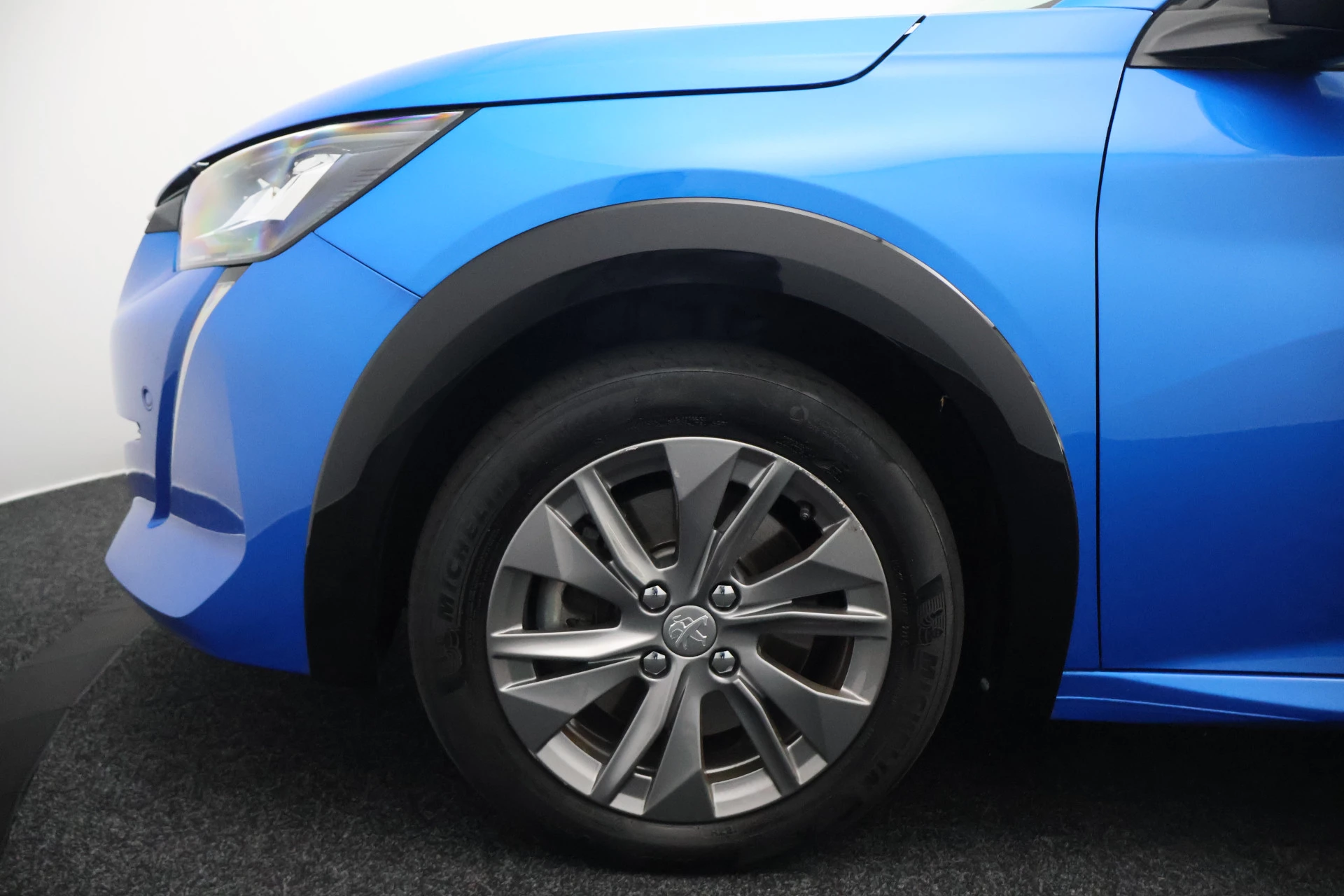 Hoofdafbeelding Peugeot e-208
