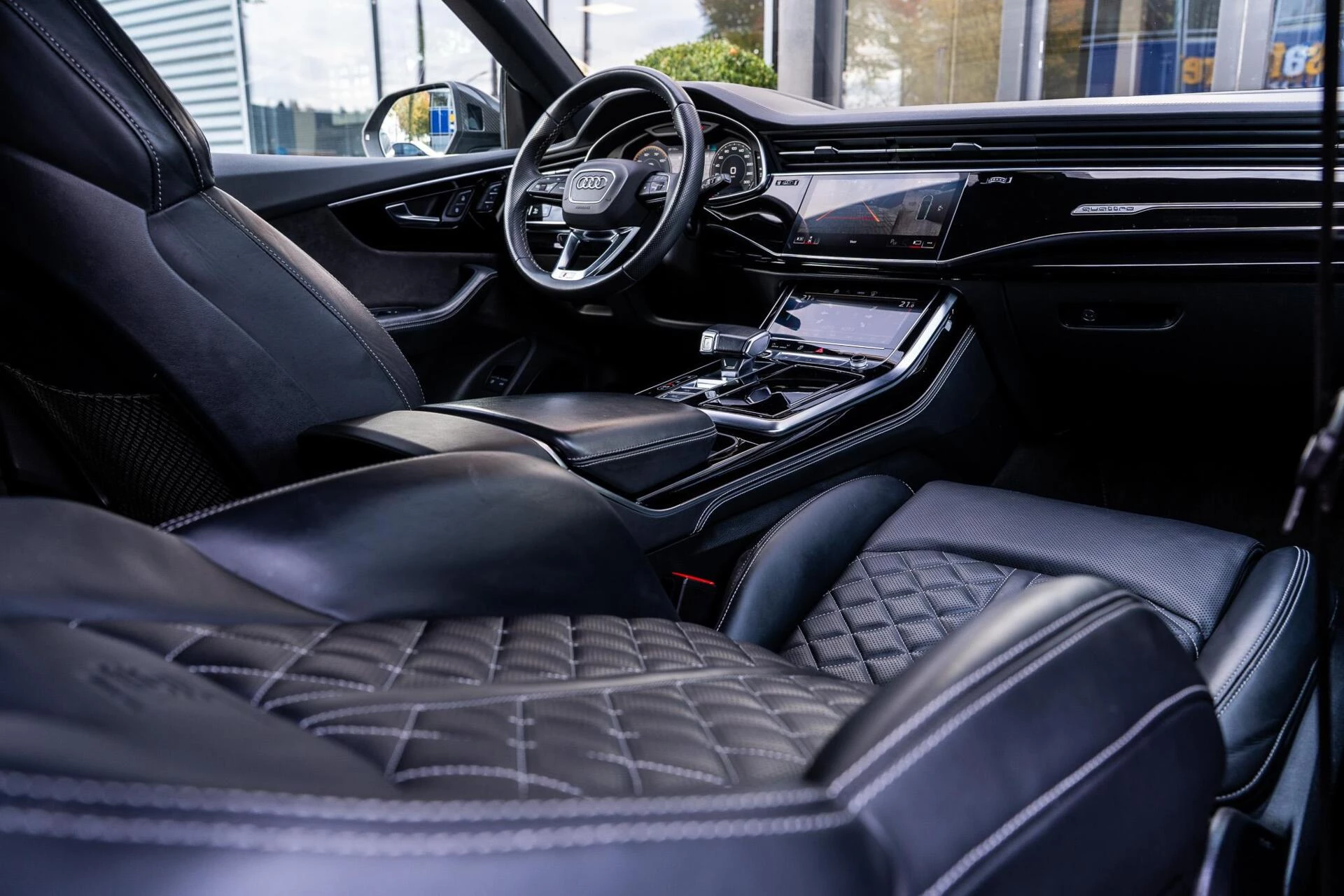 Hoofdafbeelding Audi Q8