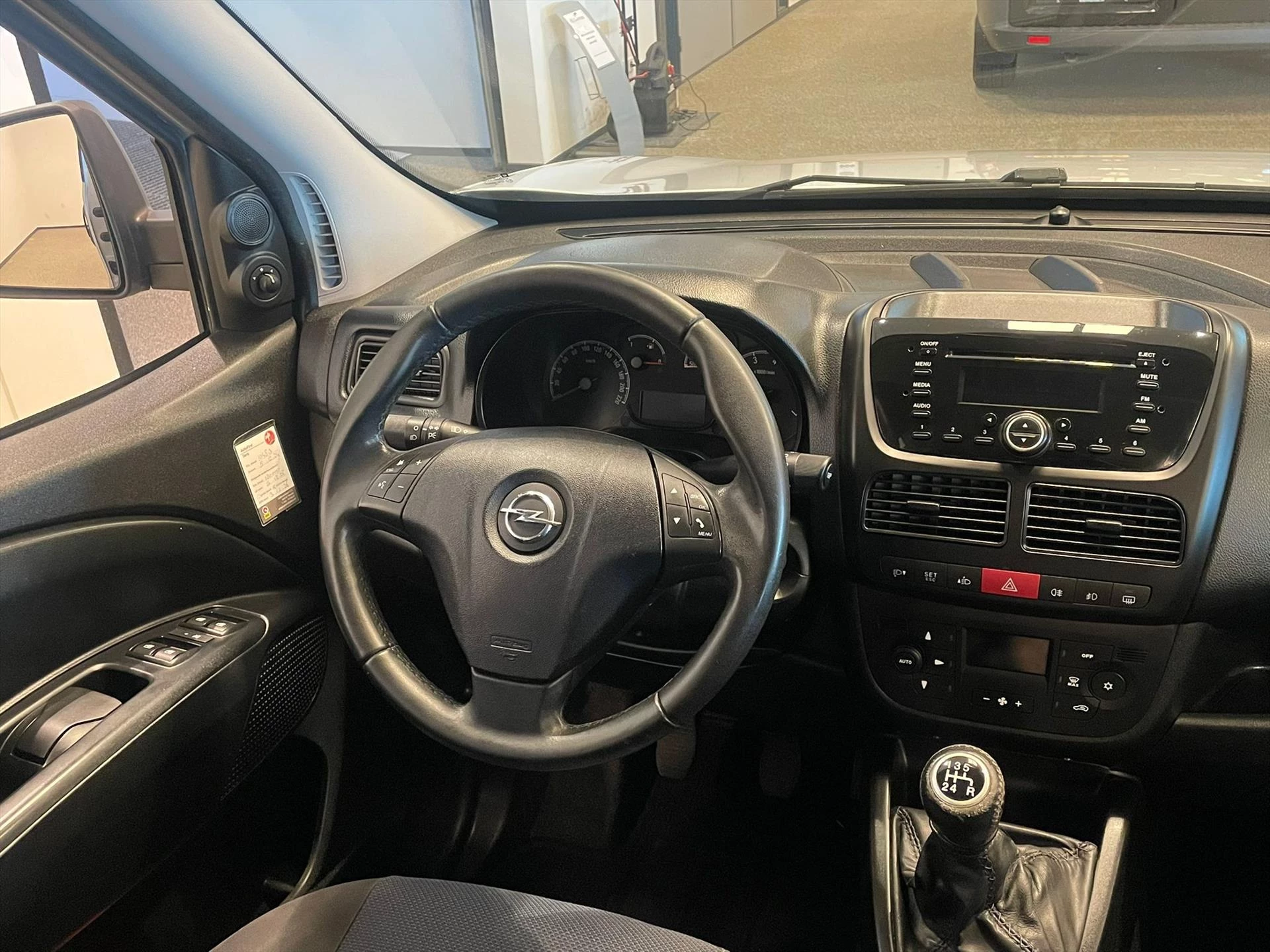 Hoofdafbeelding Opel Combo