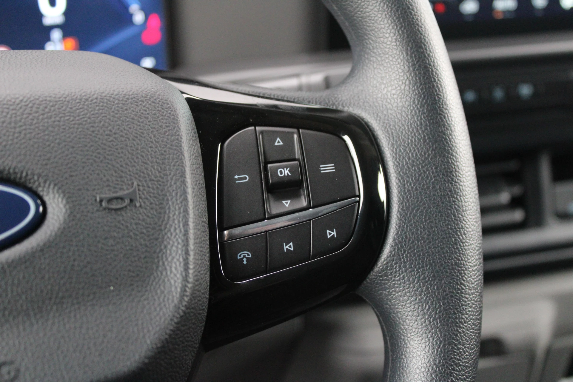 Hoofdafbeelding Ford E-Transit Custom