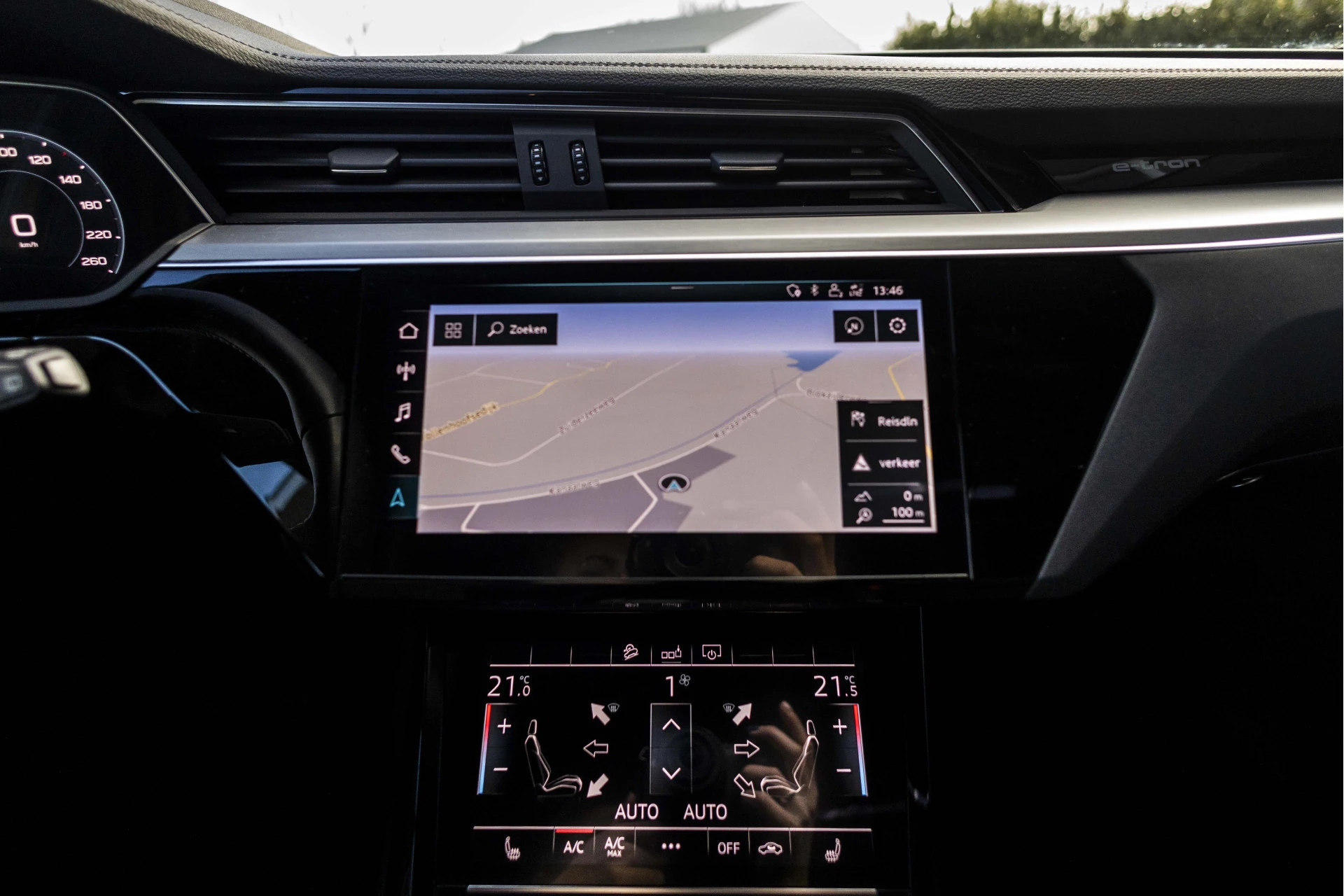 Hoofdafbeelding Audi e-tron