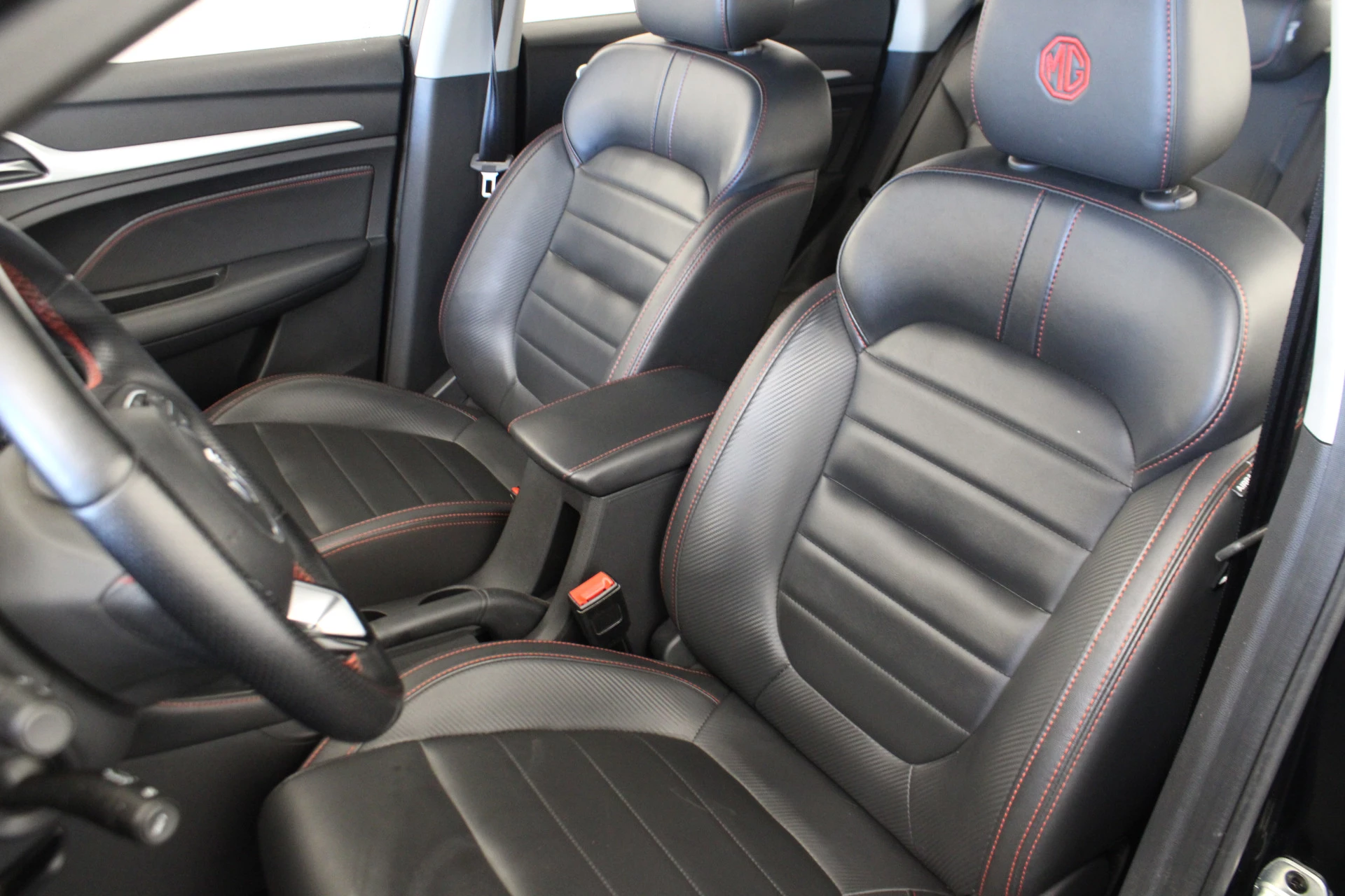 Hoofdafbeelding MG ZS