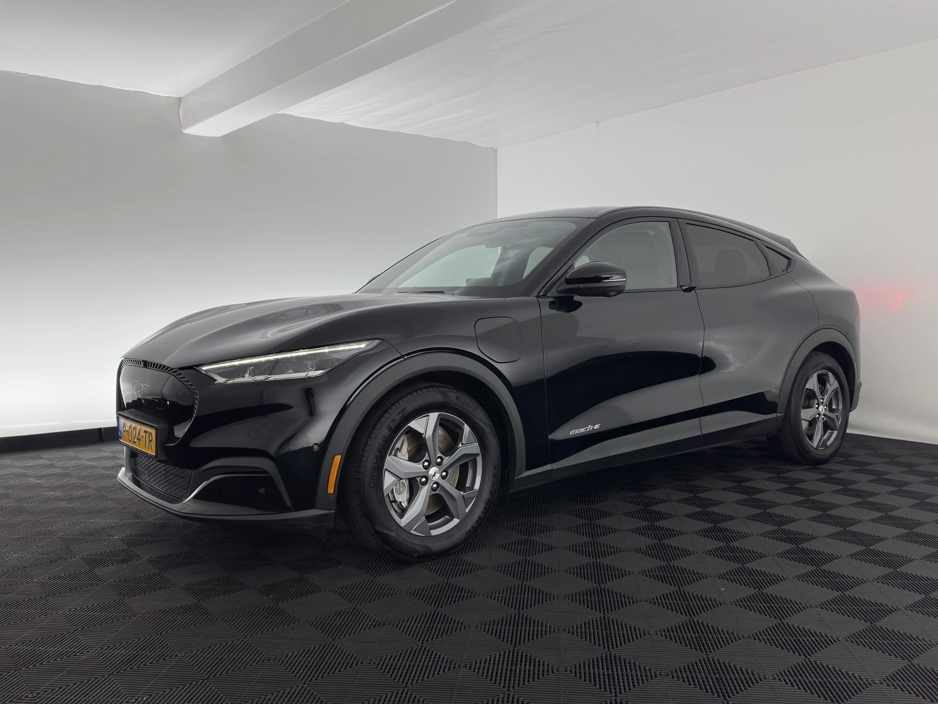 Hoofdafbeelding Ford Mustang Mach-E