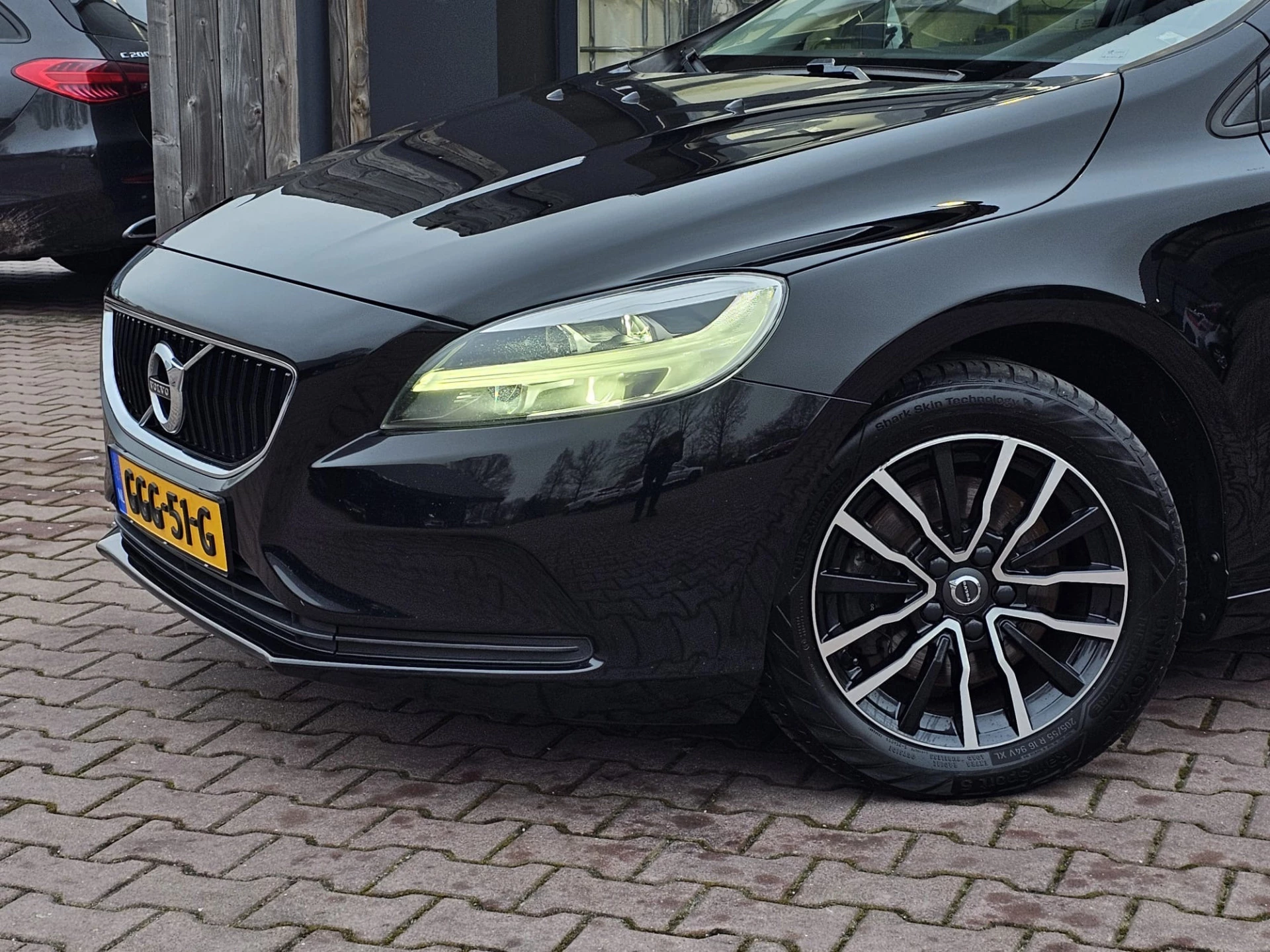 Hoofdafbeelding Volvo V40