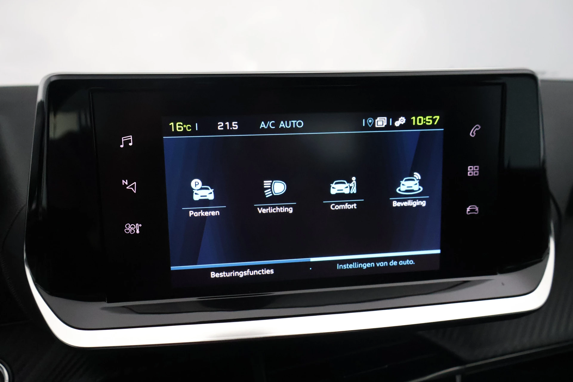 Hoofdafbeelding Peugeot e-208
