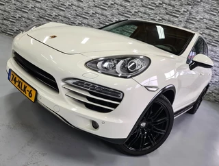 Mooie Porsche Cayenne 3.0 D *21 inch*Trekhaak*PDC*NAP*!