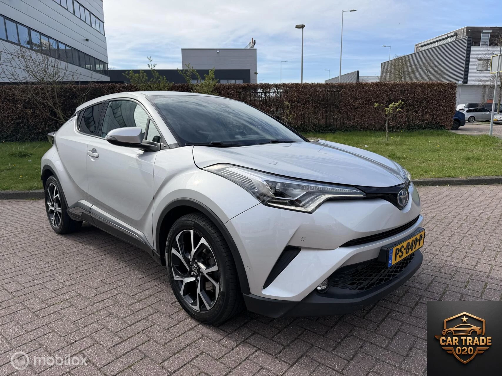 Hoofdafbeelding Toyota C-HR