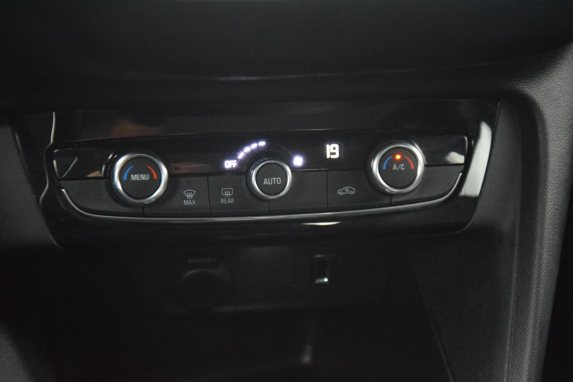 Hoofdafbeelding Opel Corsa-e