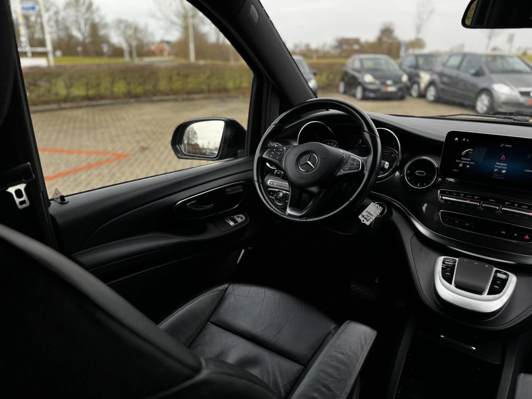 Hoofdafbeelding Mercedes-Benz EQV