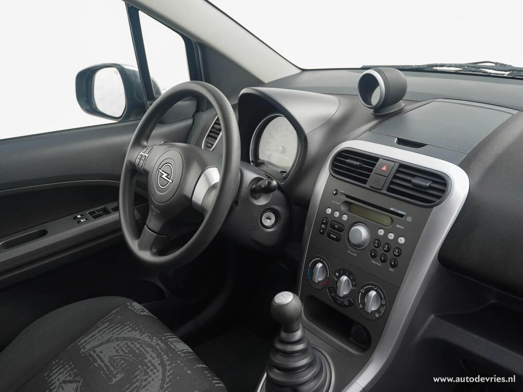 Hoofdafbeelding Opel Agila