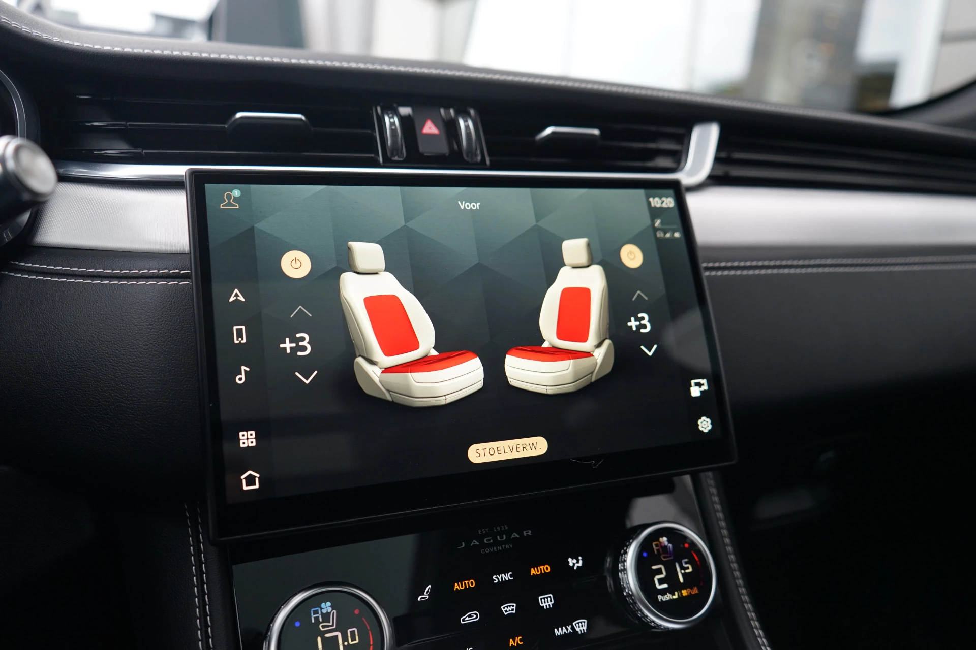 Hoofdafbeelding Jaguar F-PACE