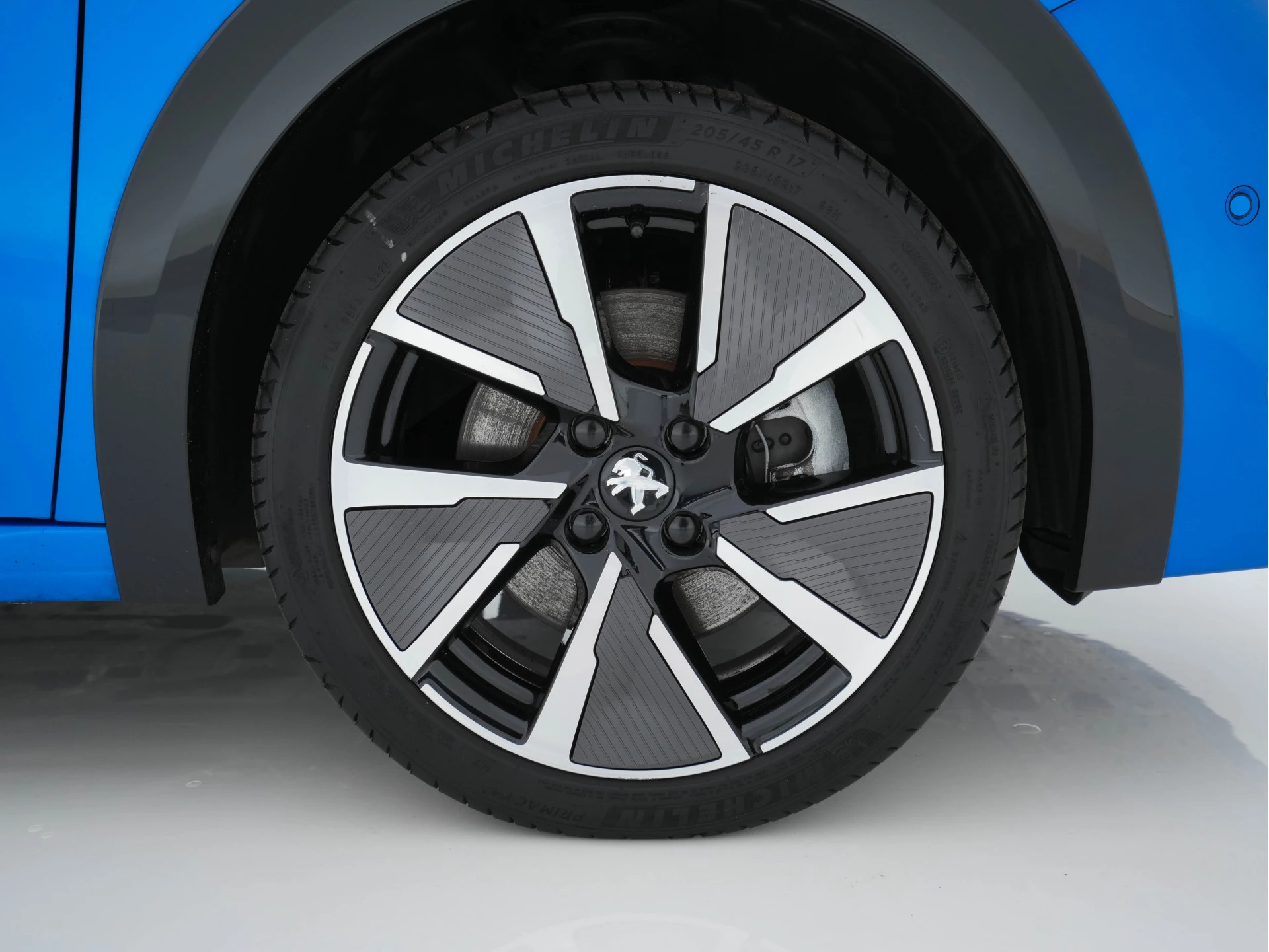 Hoofdafbeelding Peugeot e-208