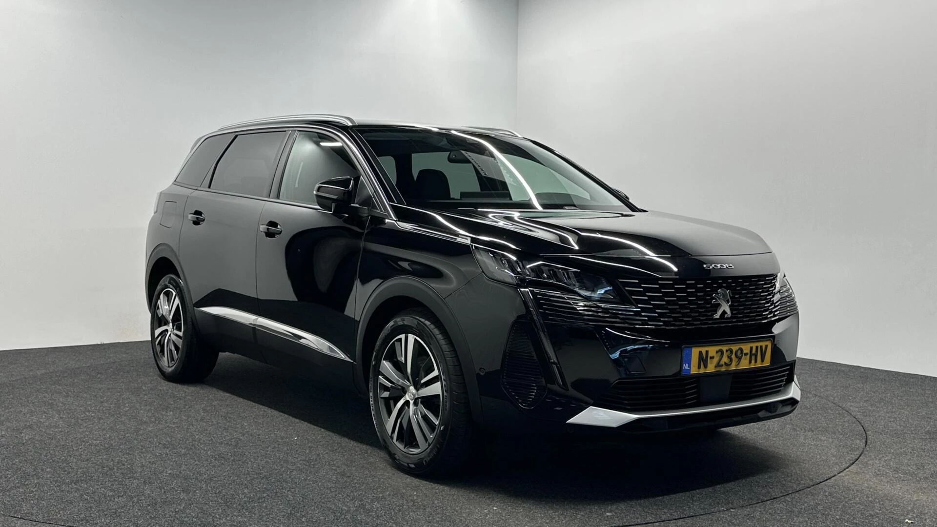 Hoofdafbeelding Peugeot 5008