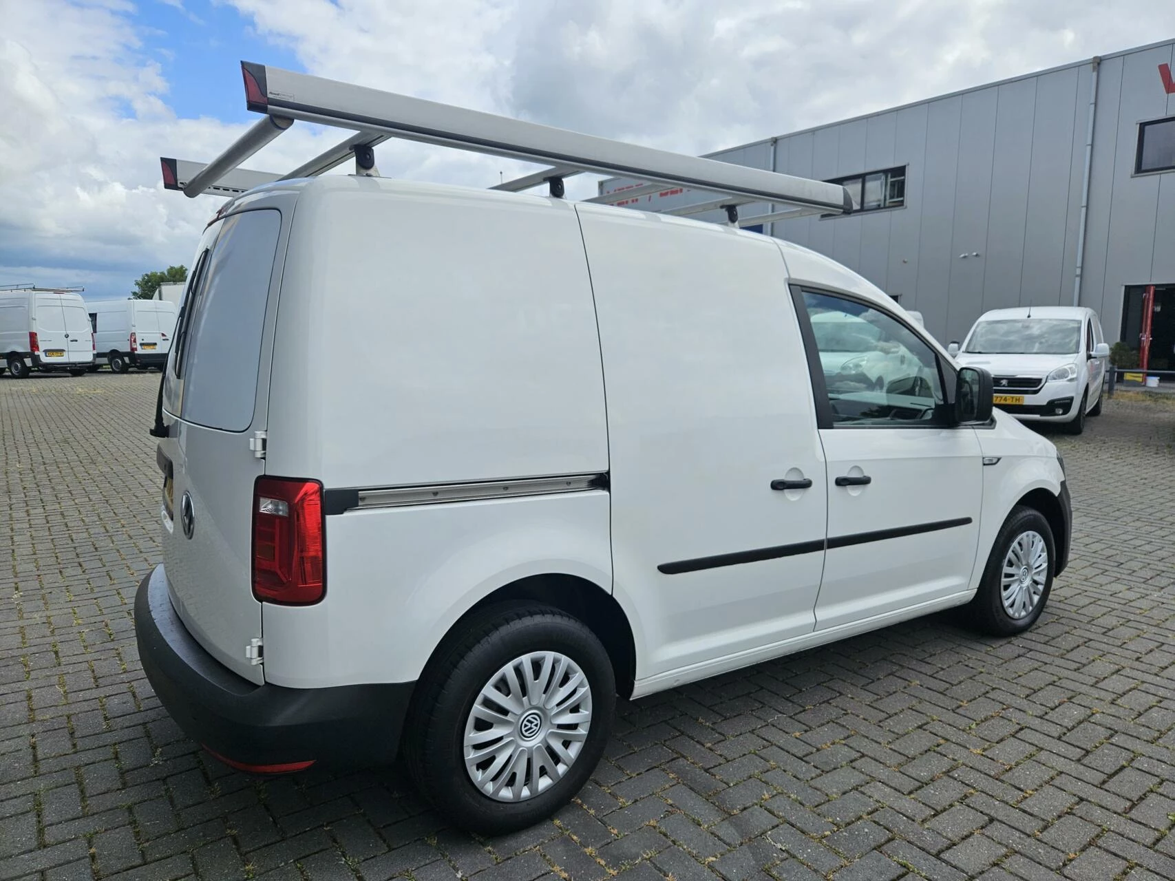 Hoofdafbeelding Volkswagen Caddy