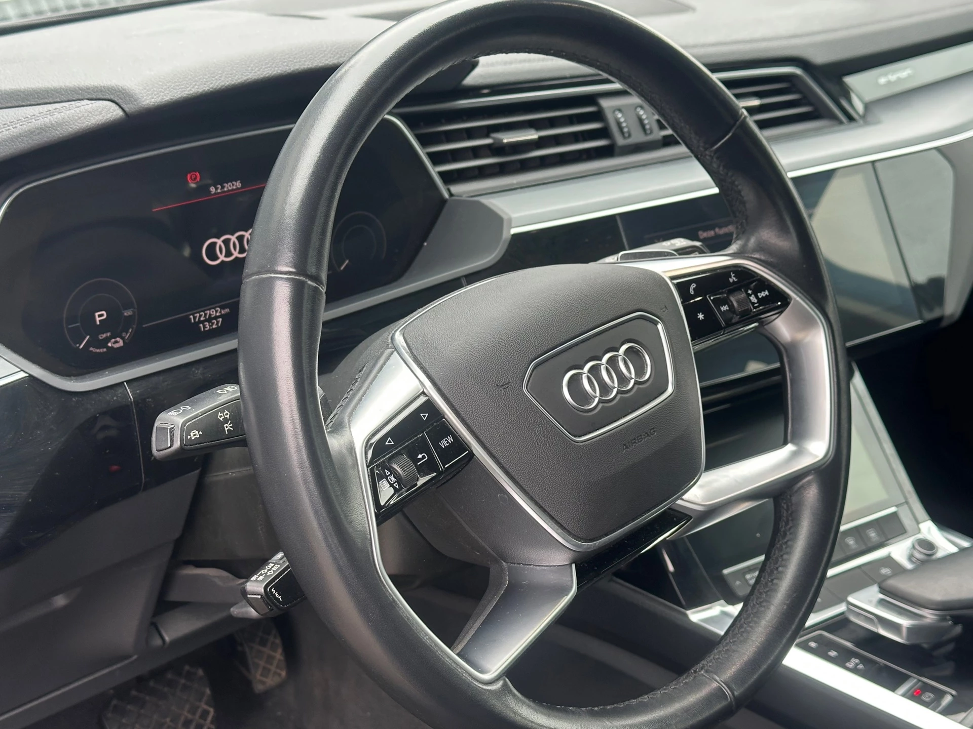 Hoofdafbeelding Audi e-tron