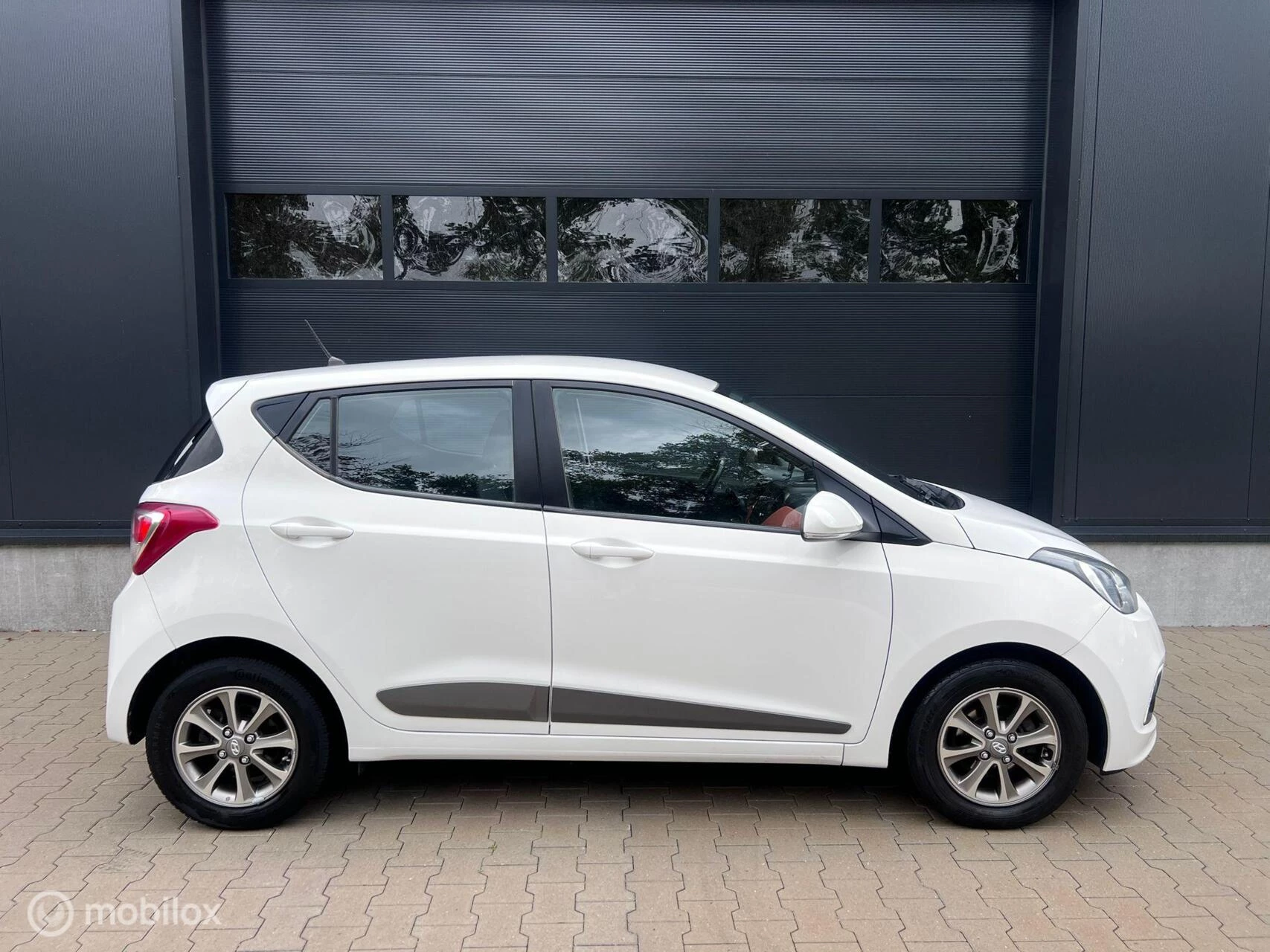 Hoofdafbeelding Hyundai i10