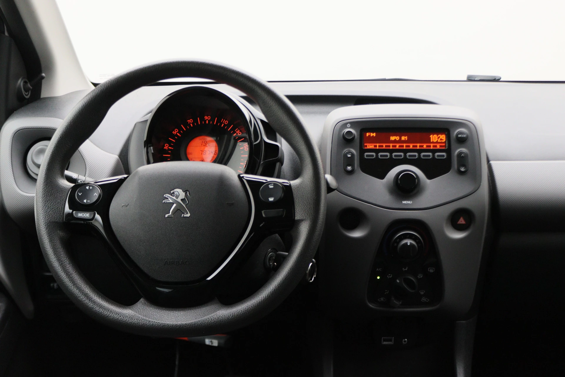 Hoofdafbeelding Peugeot 108
