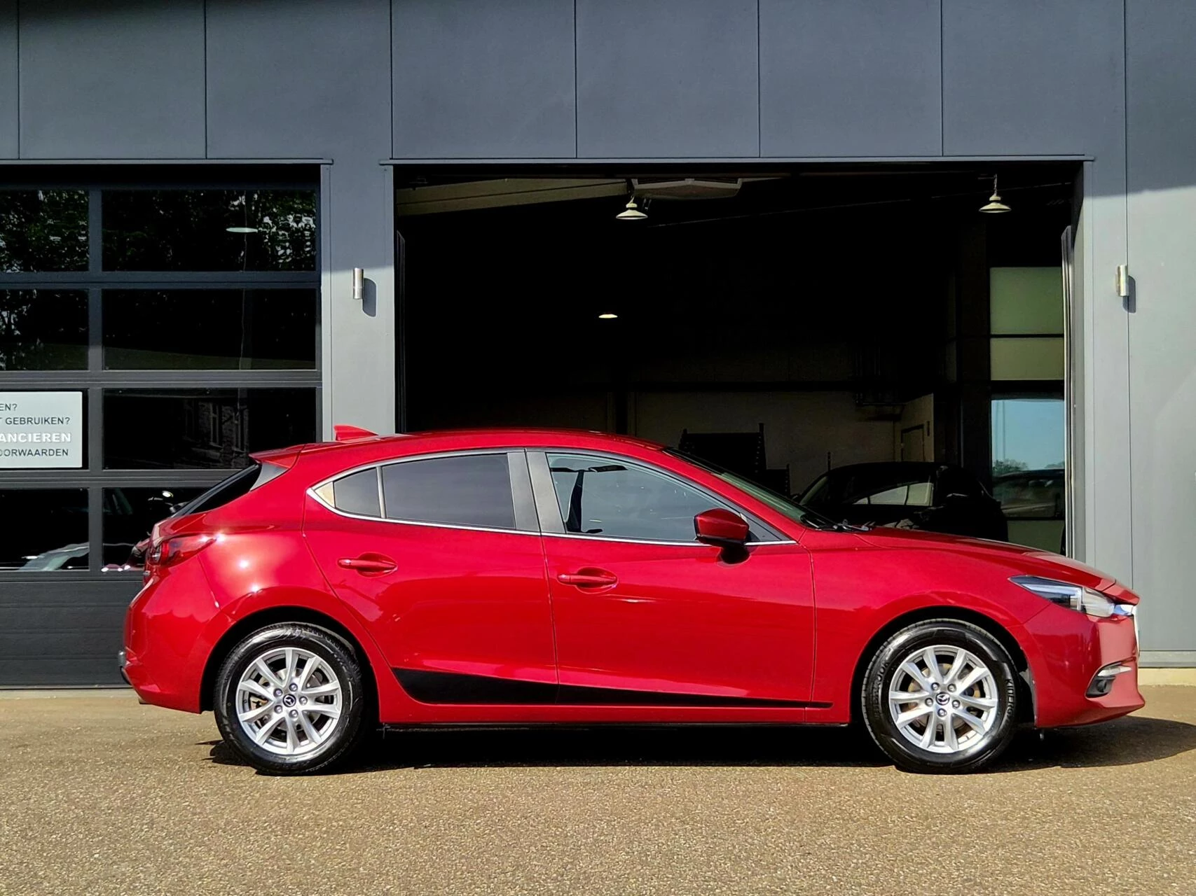 Hoofdafbeelding Mazda 3