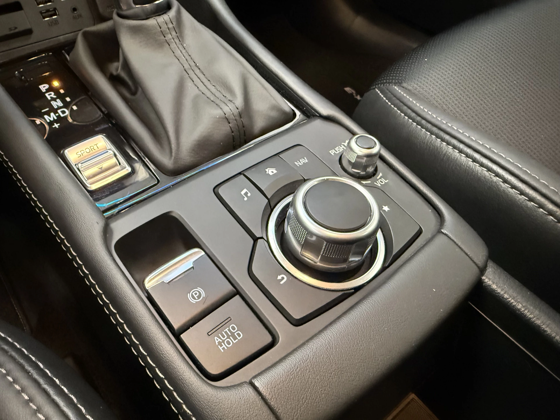 Hoofdafbeelding Mazda CX-3