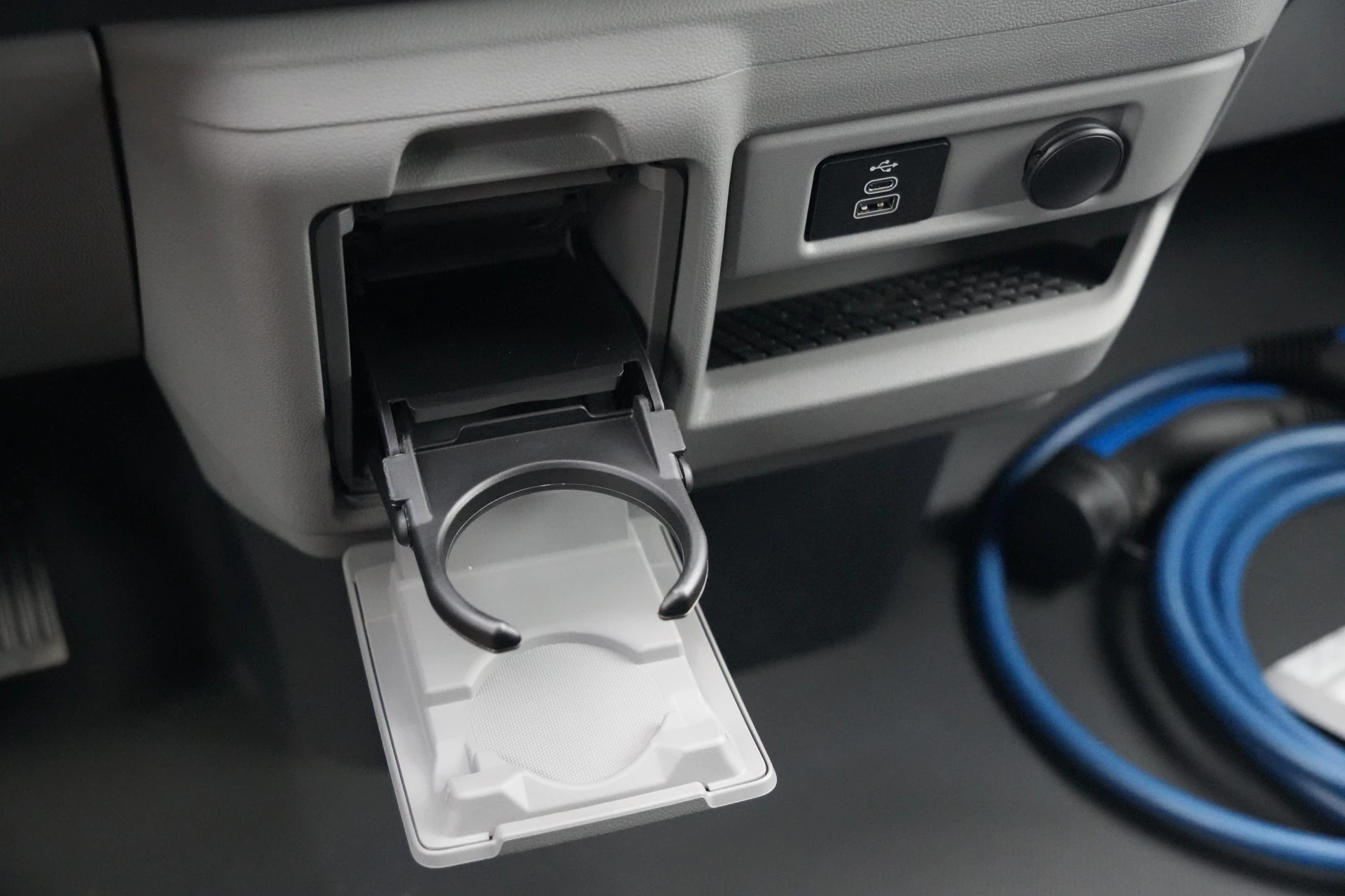 Hoofdafbeelding Ford E-Transit Custom