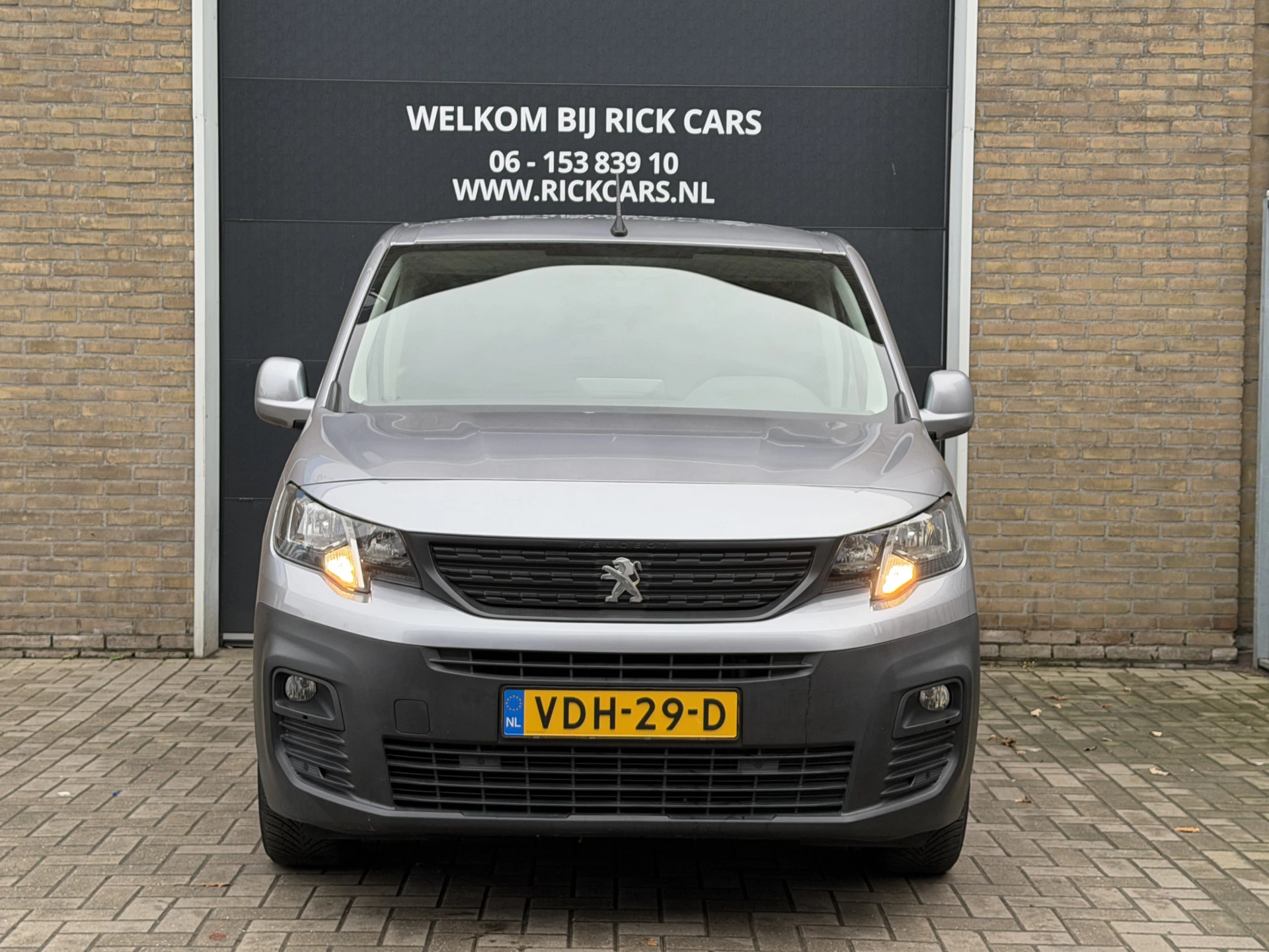Hoofdafbeelding Peugeot Partner