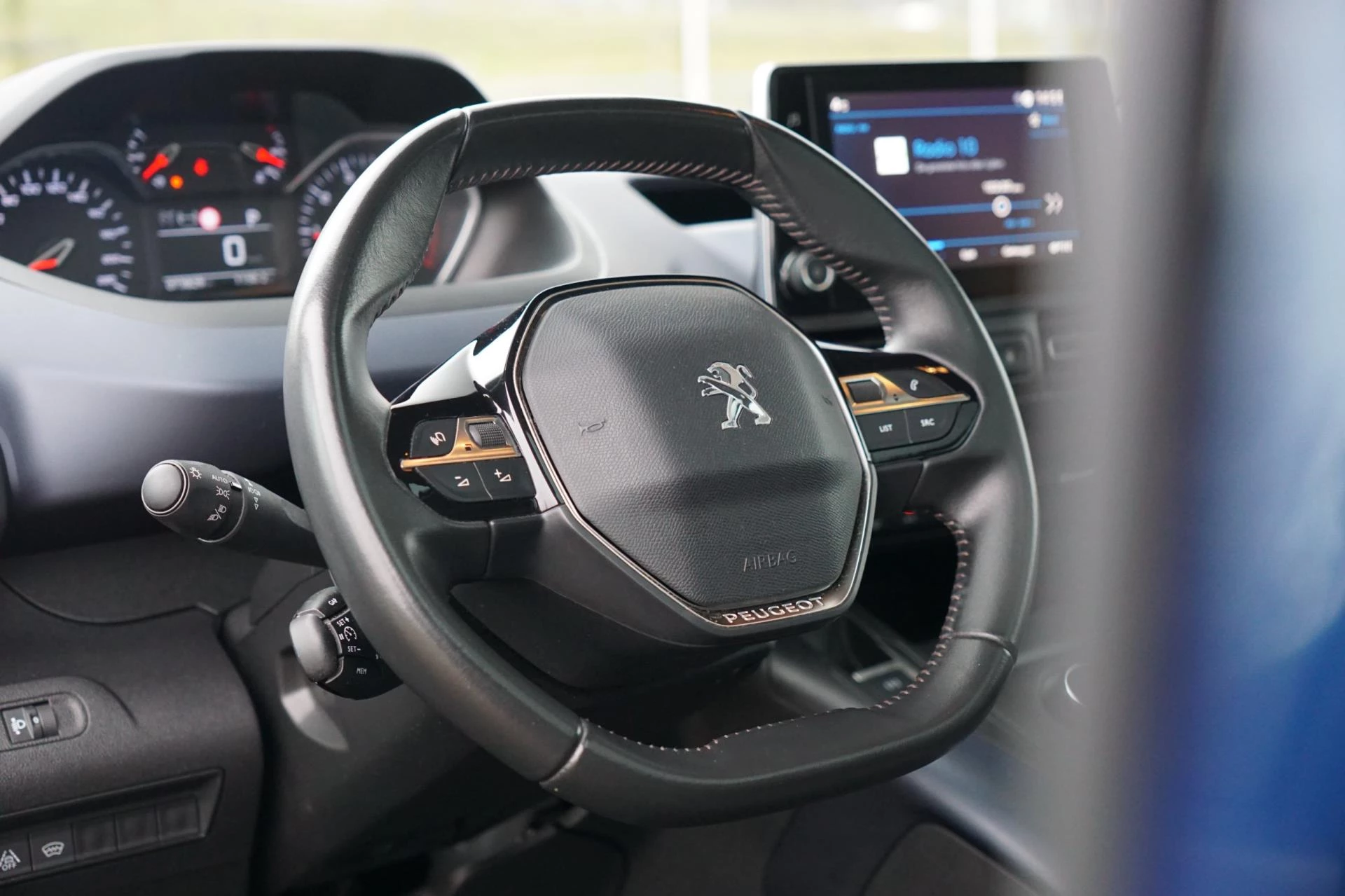 Hoofdafbeelding Peugeot Rifter