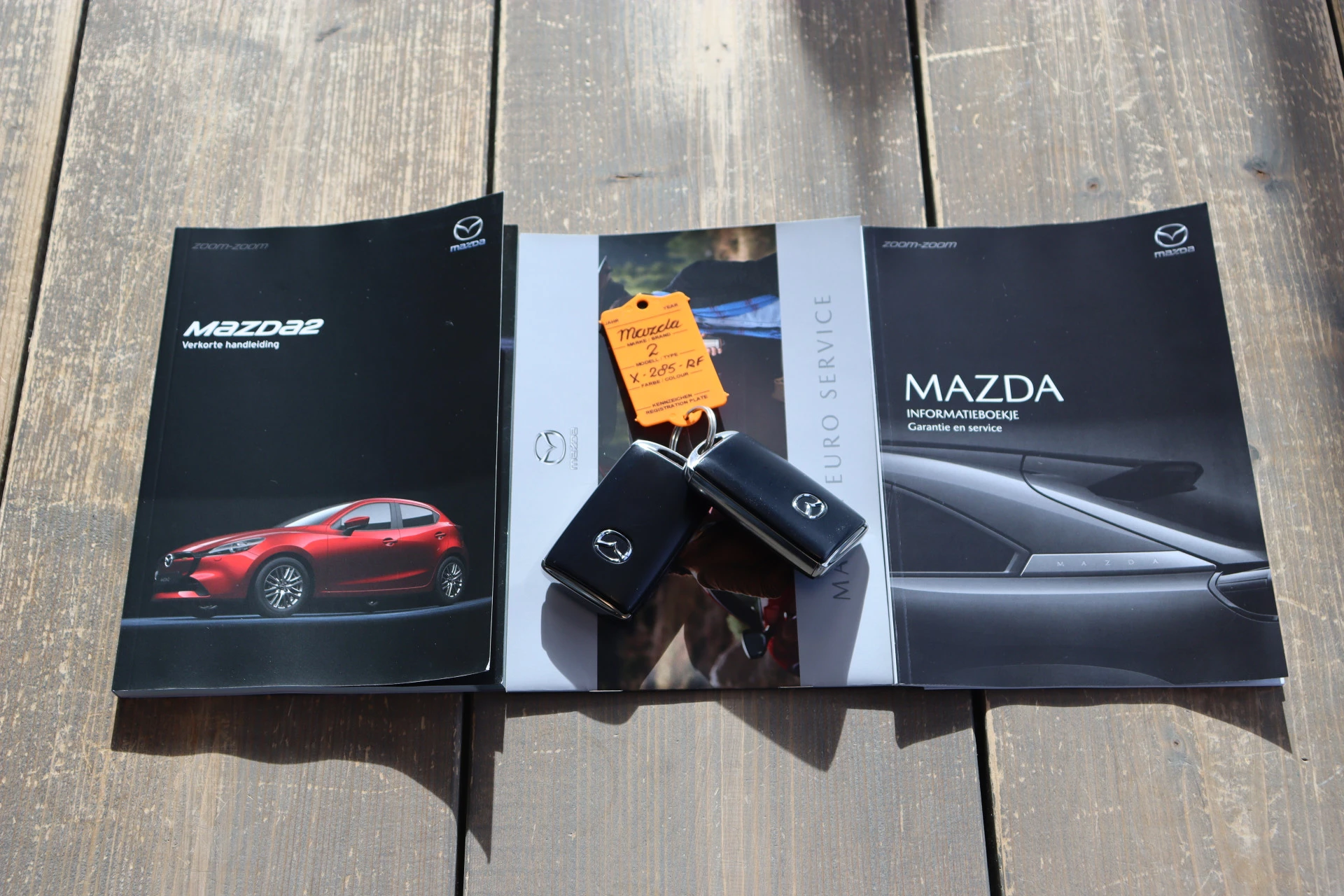 Hoofdafbeelding Mazda 2