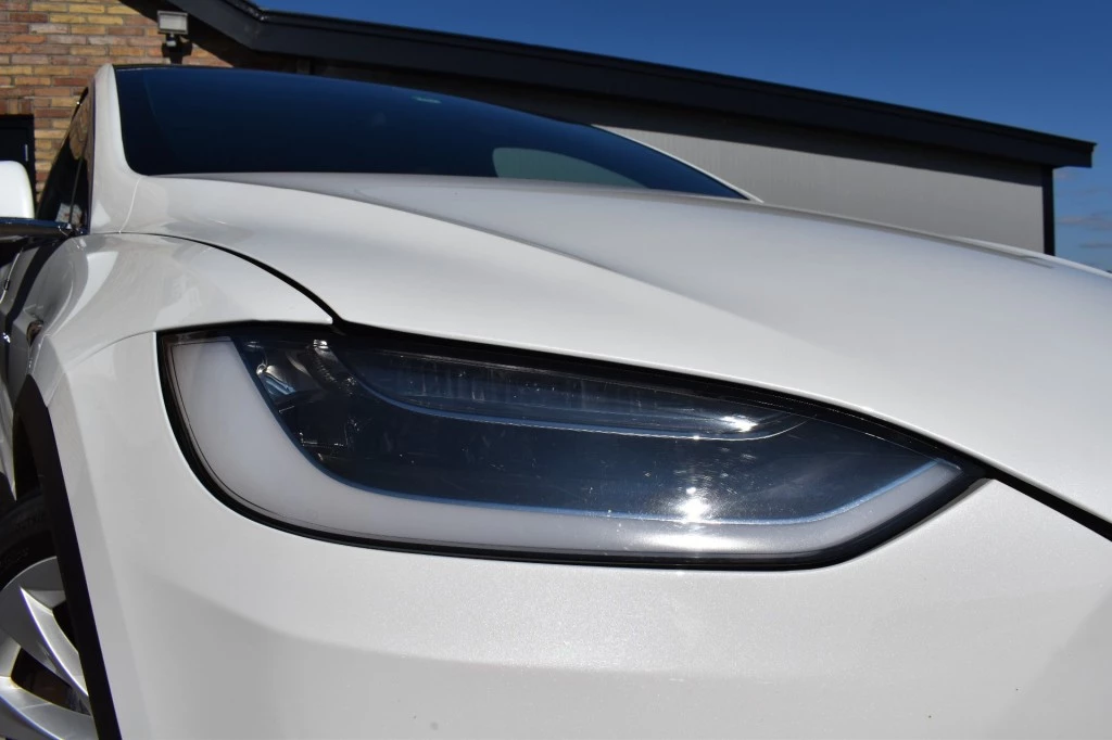 Hoofdafbeelding Tesla Model X