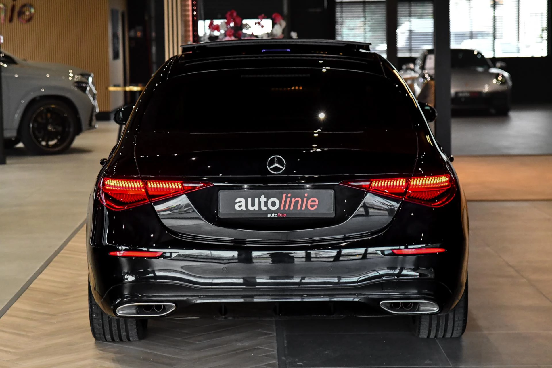 Hoofdafbeelding Mercedes-Benz S-Klasse