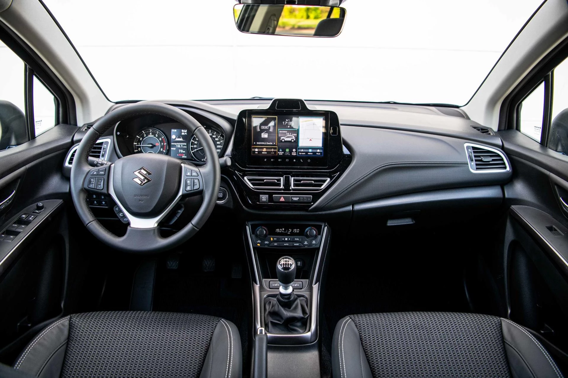 Hoofdafbeelding Suzuki S-Cross