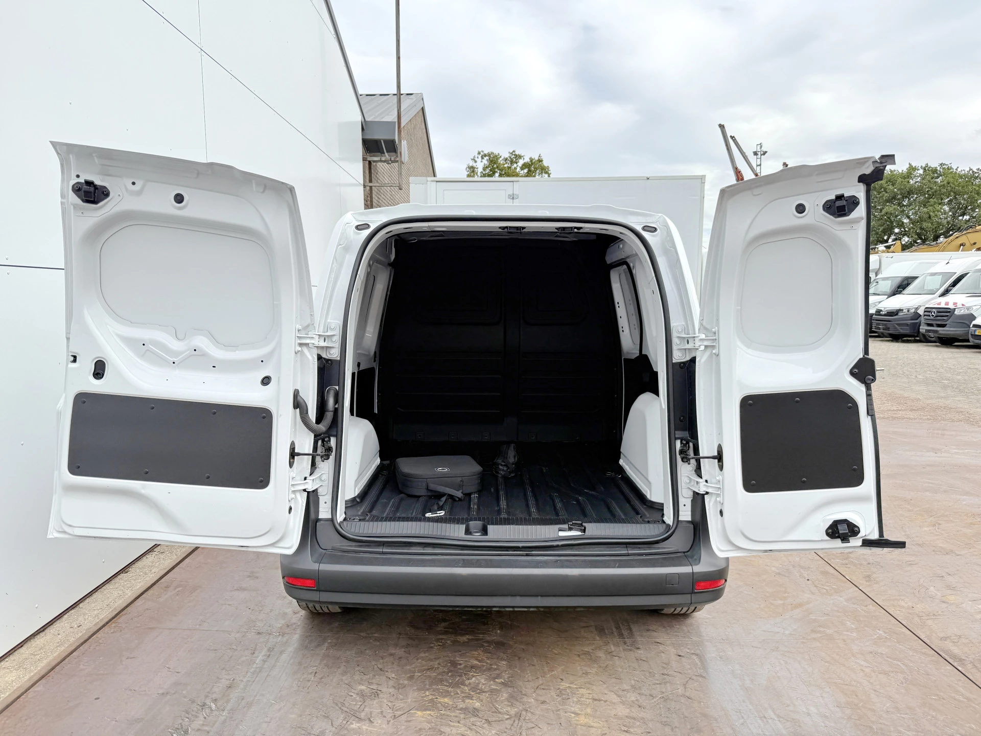 Hoofdafbeelding Mercedes-Benz eCitan