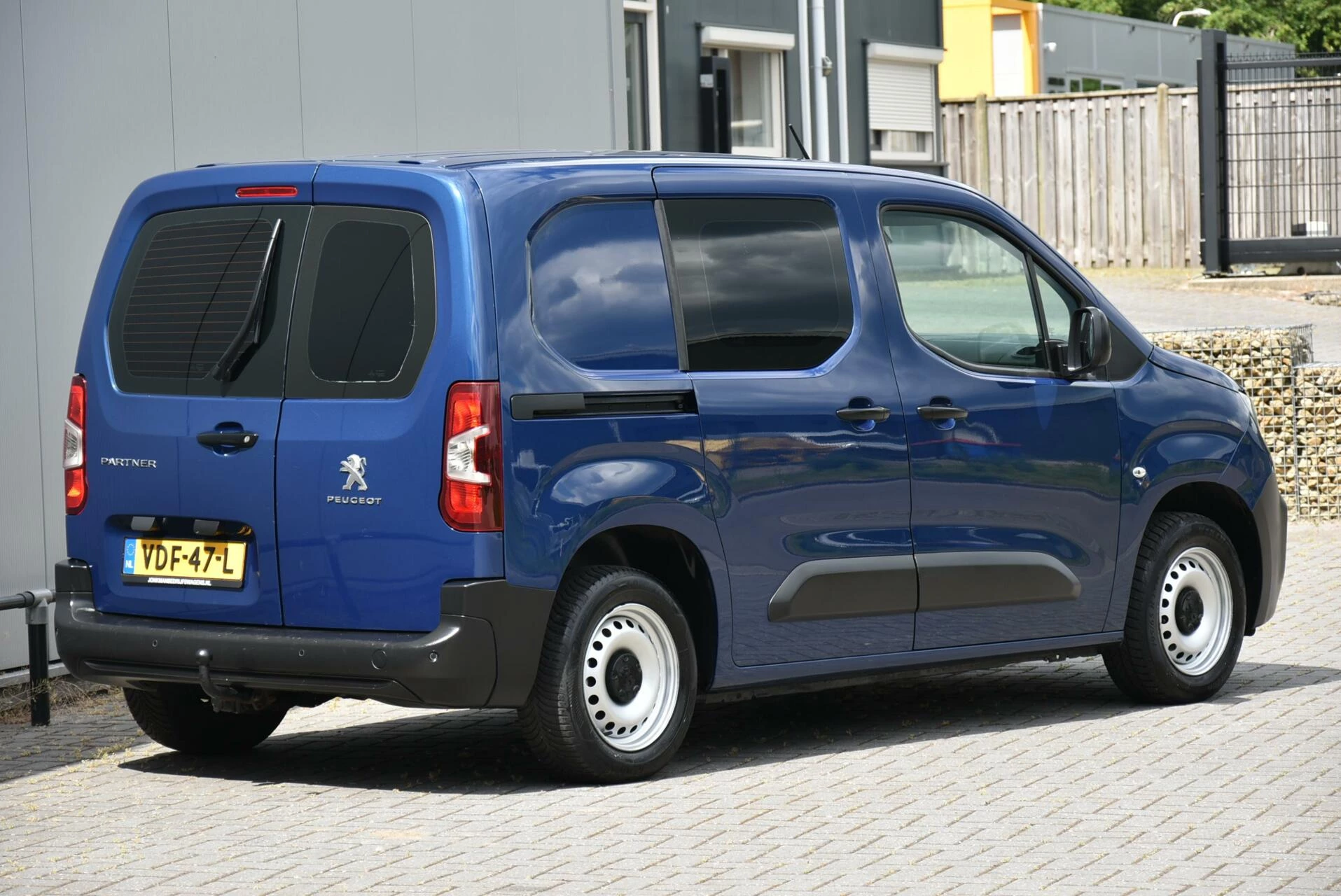 Hoofdafbeelding Peugeot Partner