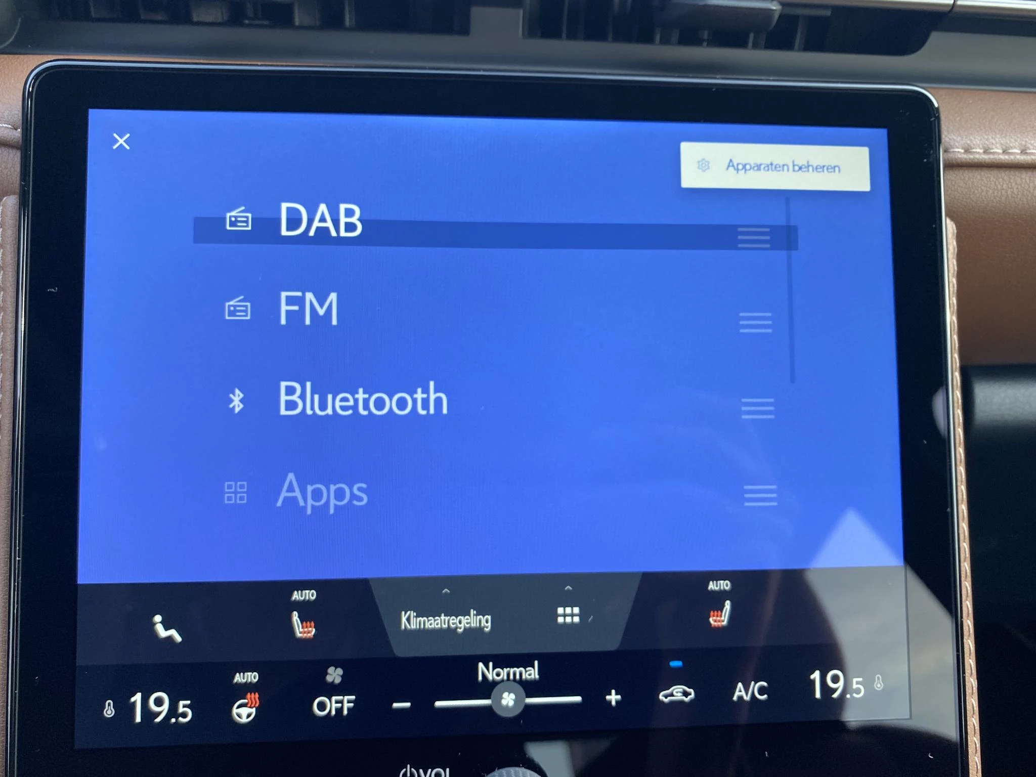 Hoofdafbeelding Lexus LBX