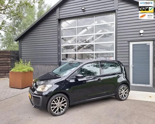 Volkswagen Up! 1.0 BTW-Auto ! 1e Eigenaar ! Navigatie, Climate-Control, Cruise-Control, AUR-Camera, Apple-Carplay & Android, LM.