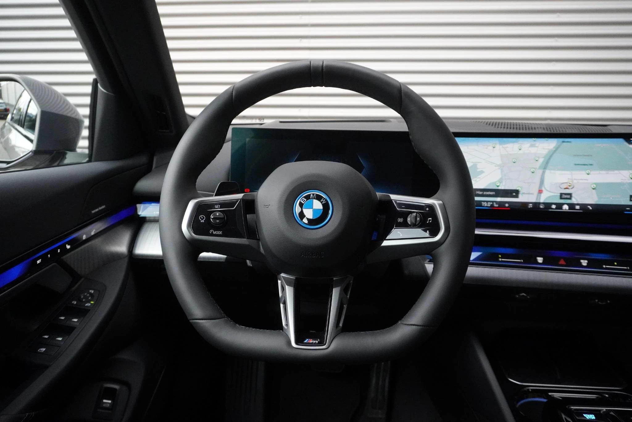 Hoofdafbeelding BMW i5