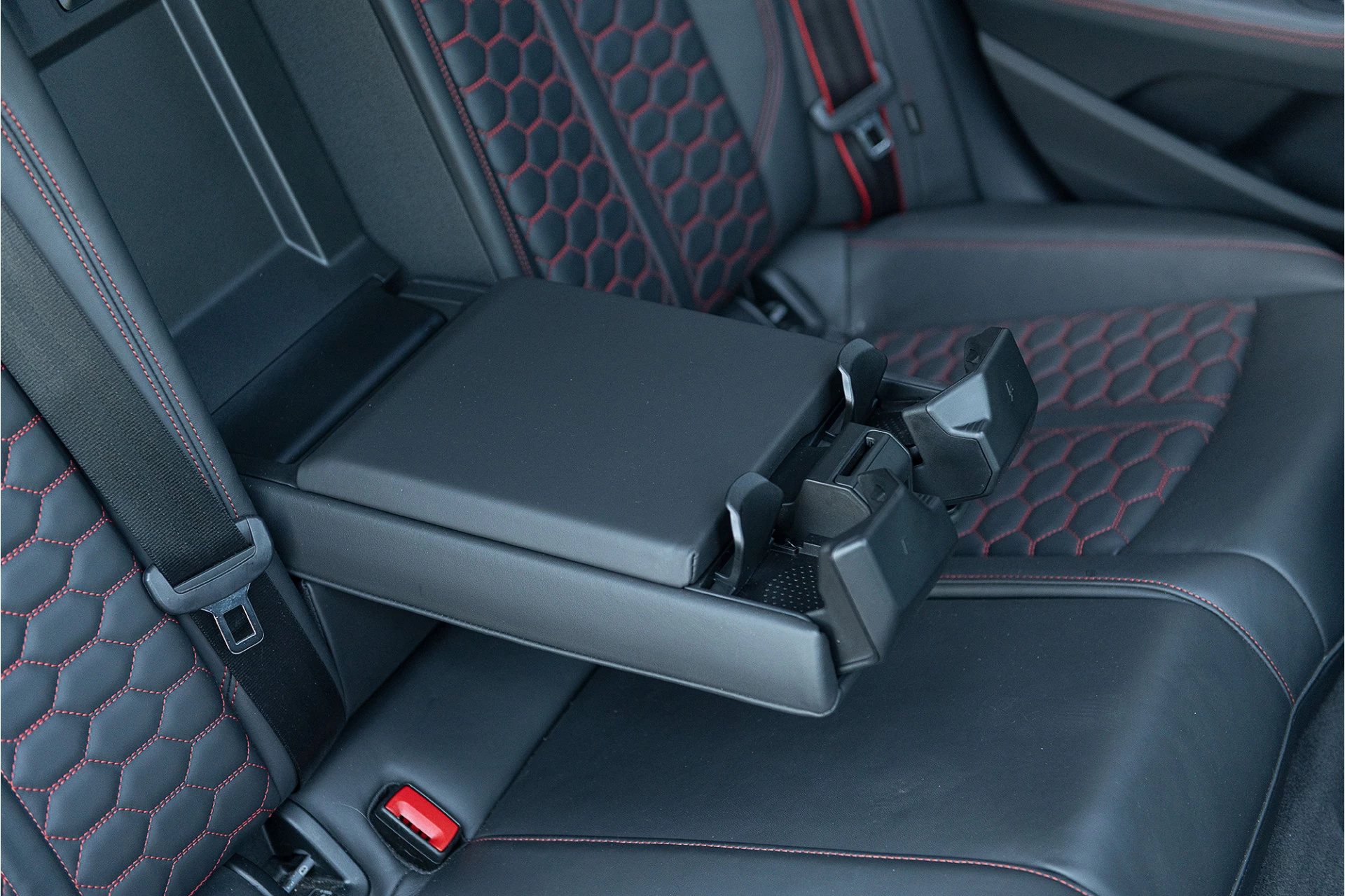 Hoofdafbeelding Audi RS4