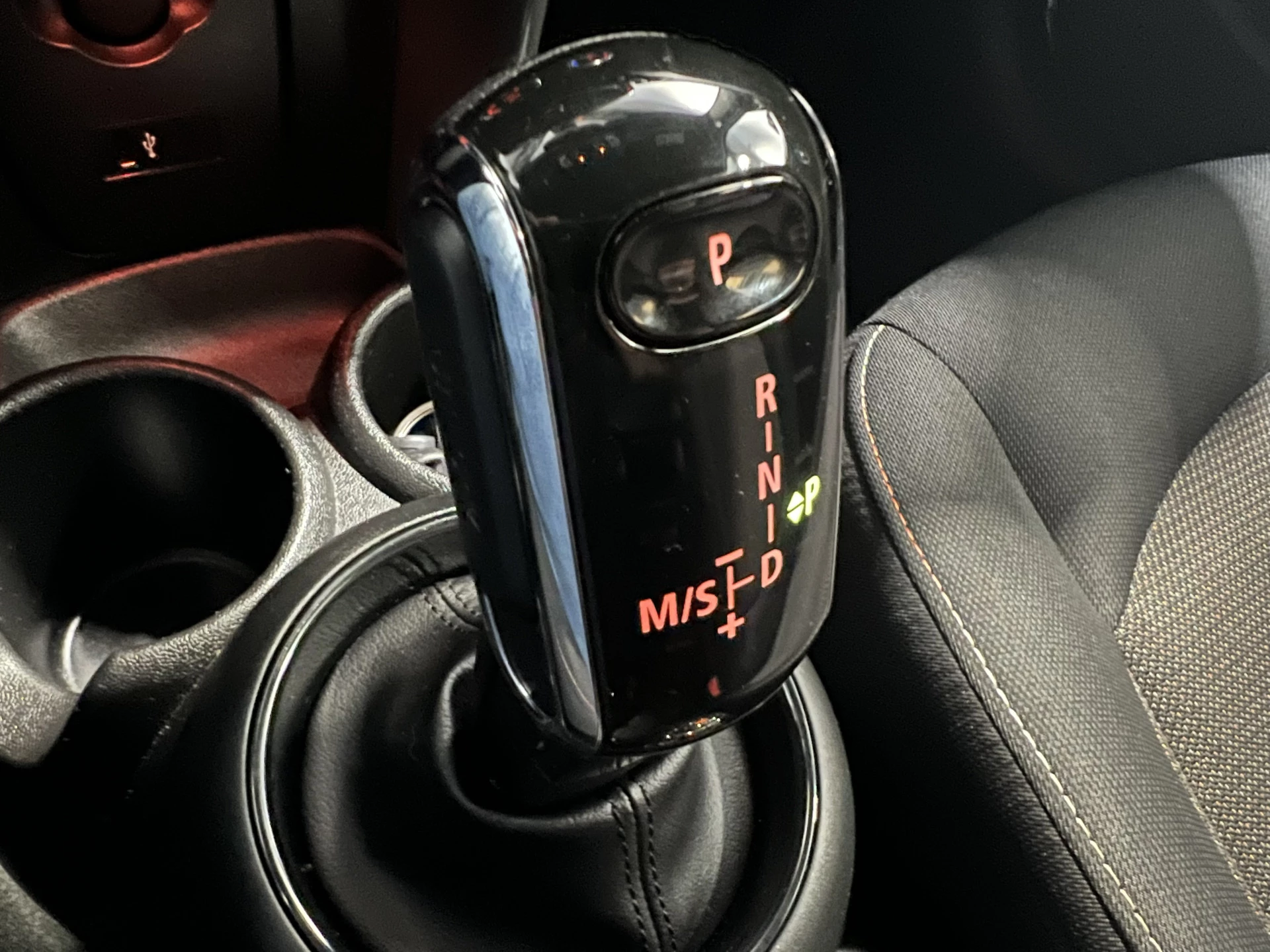Hoofdafbeelding MINI 5-deurs