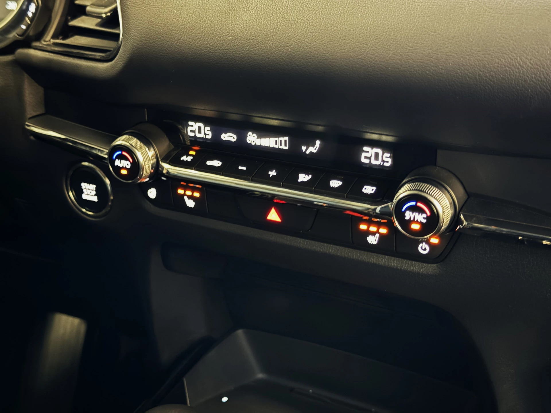 Hoofdafbeelding Mazda CX-30