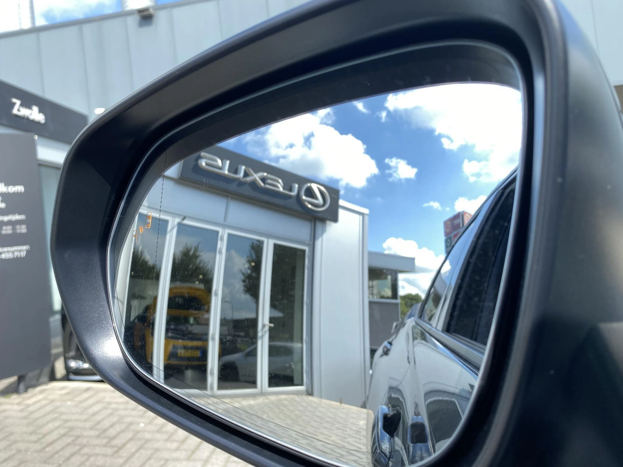 Hoofdafbeelding Lexus RZ