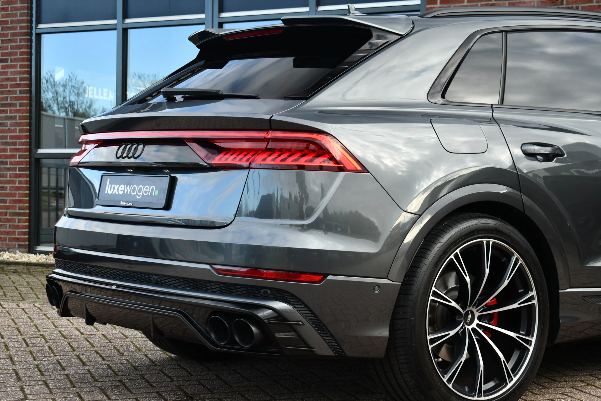 Hoofdafbeelding Audi Q8